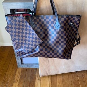Fake Louis Vuitton purse